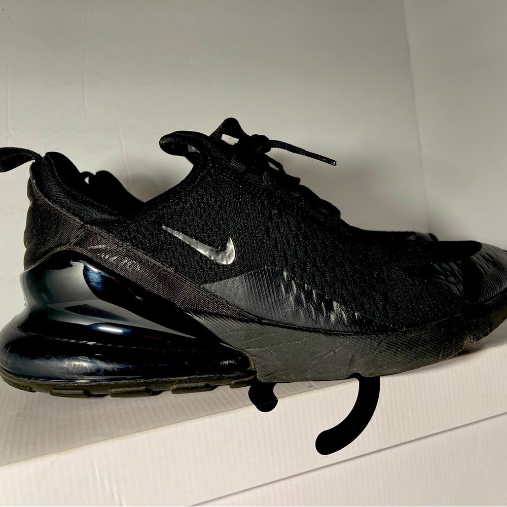 Nike Air 270 shoes Mens Size 13